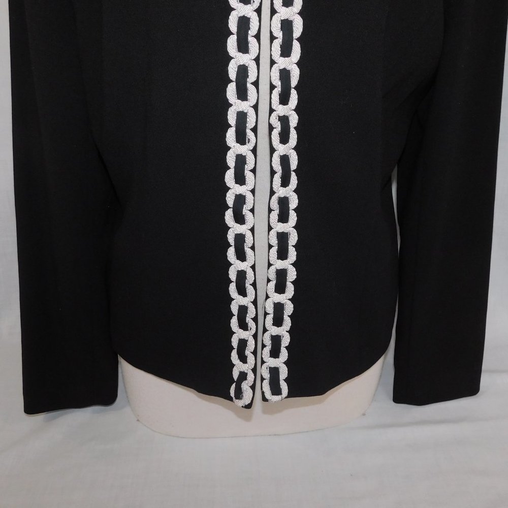 Bob Mackie Studio Womens 10 Black Open Lined Blazer with White braided Trim - Picture 3 of 9